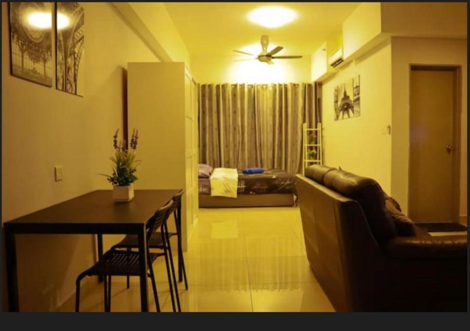 Ha20, Cyberjaya, Netflix, Wifi, Parking Apartment Bagian luar foto
